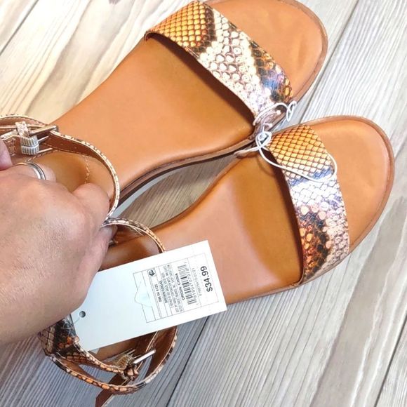 A New Day Abigail Brown Wedge Sandals Size 7.5 - Picture 4 of 8